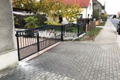 28-Klassische-Stahlzaune