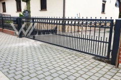 140-Dekorative-Stahlzaune