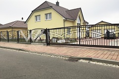 6-Moderne-Stahlzaune