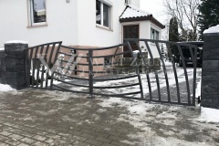 9-Moderne-Stahlzaune